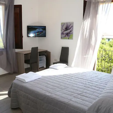 Solandra Bed & Breakfast *
