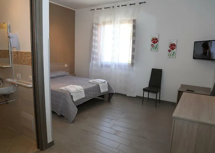 Solandra Oda ve Kahvaltı 3*